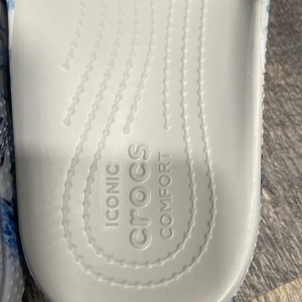 Crocs unisex slippers
